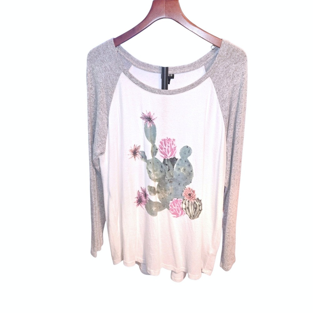 Torrid Raglan‎ Graphic Top Womens 2 White Grey Cactus Floral Long Sleeve Jersey